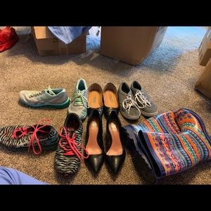 Columbia jacket-XL, shoes- 8. Jeans/slacks-12-14